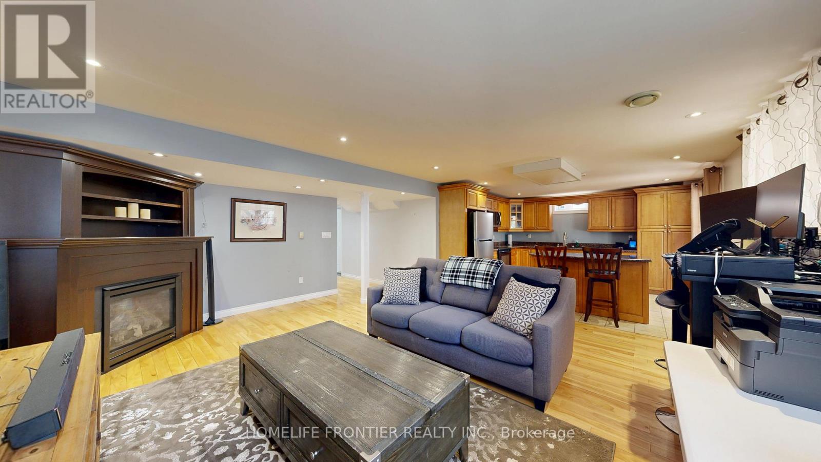 1509 ALDERGROVE DRIVE - 37