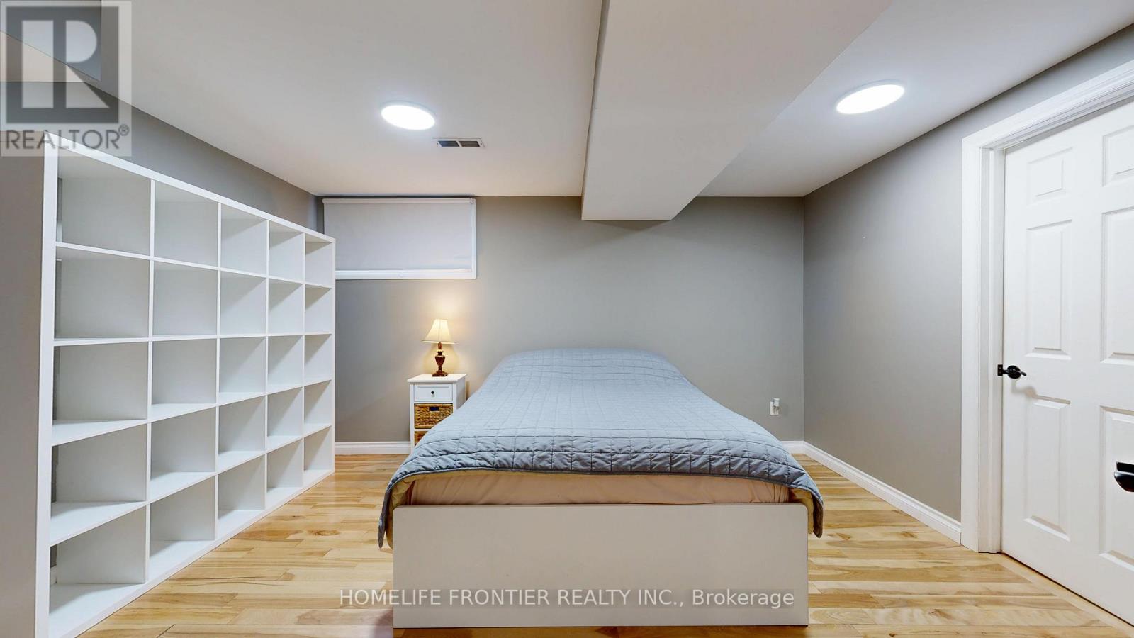 1509 ALDERGROVE DRIVE - 41