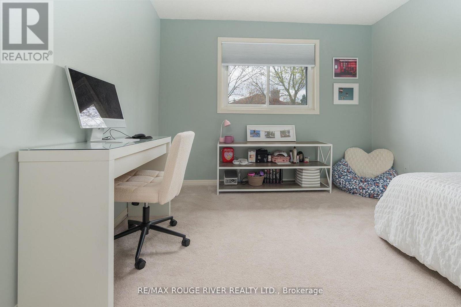 2052 LYNN HEIGHTS DRIVE - 26
