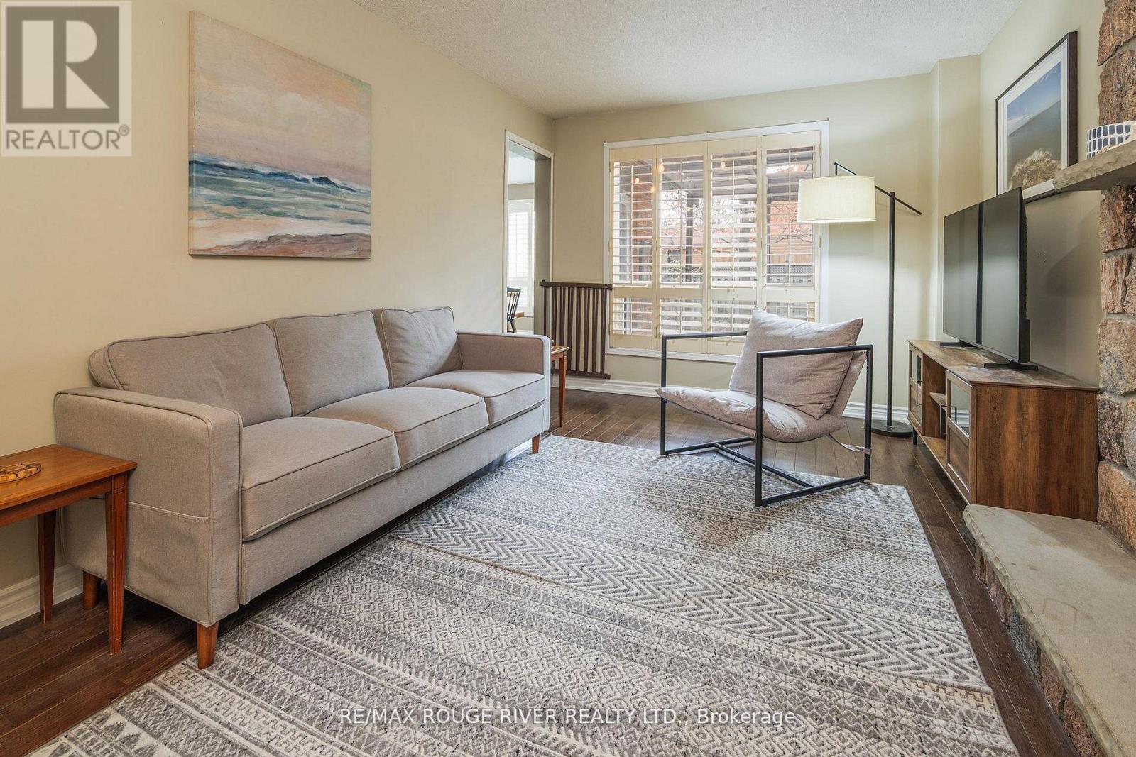 2052 LYNN HEIGHTS DRIVE - 7