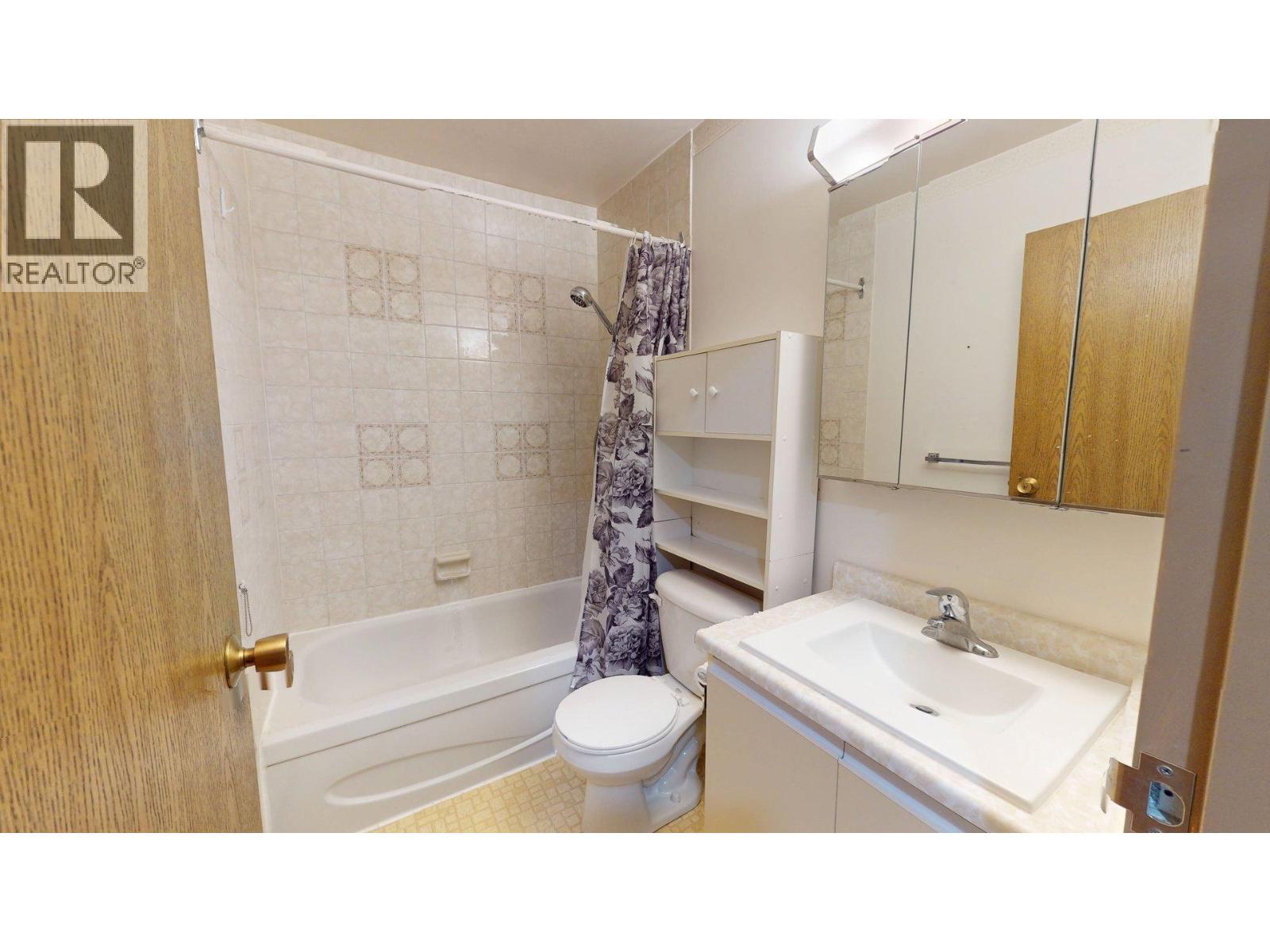 #307 501 Elk Street - 6
