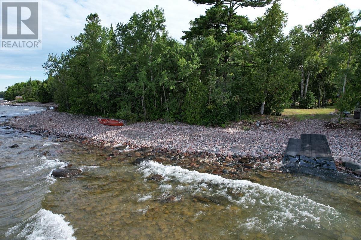 2082 Four Seasons DR, Goulais River, Ontario, P0S1E0 — Photo 17