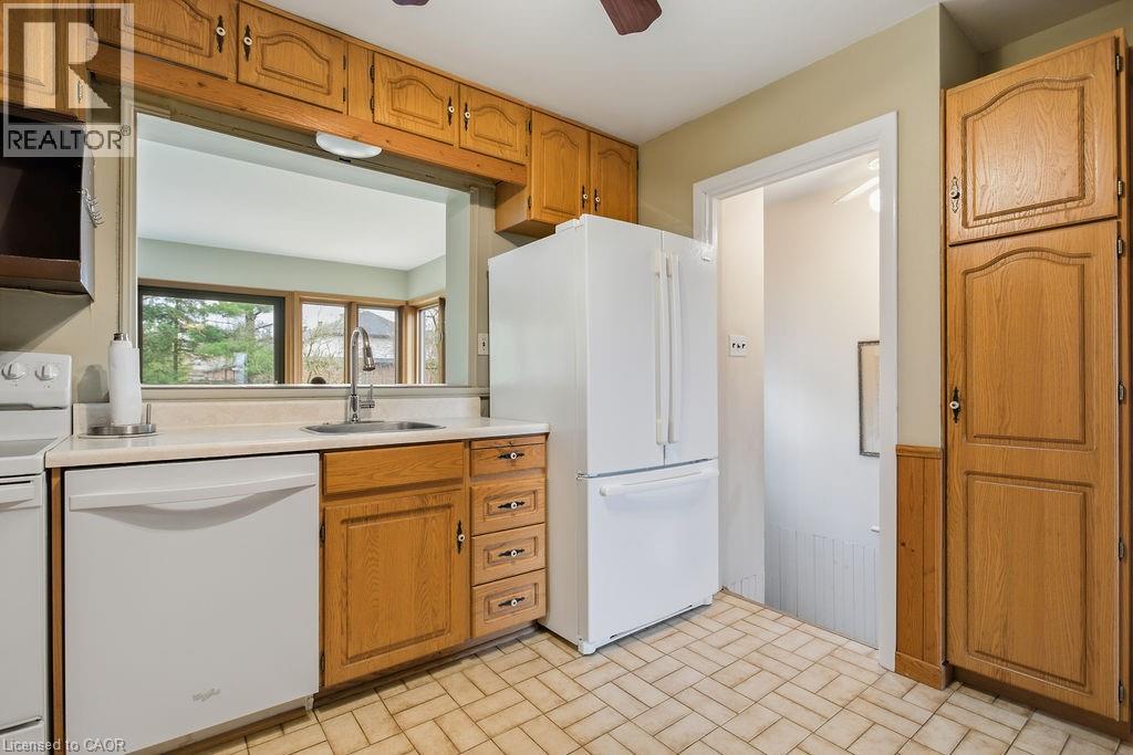 475 KITTY MURRAY Lane, Ancaster, Ontario, L9G3K9 — Photo 12