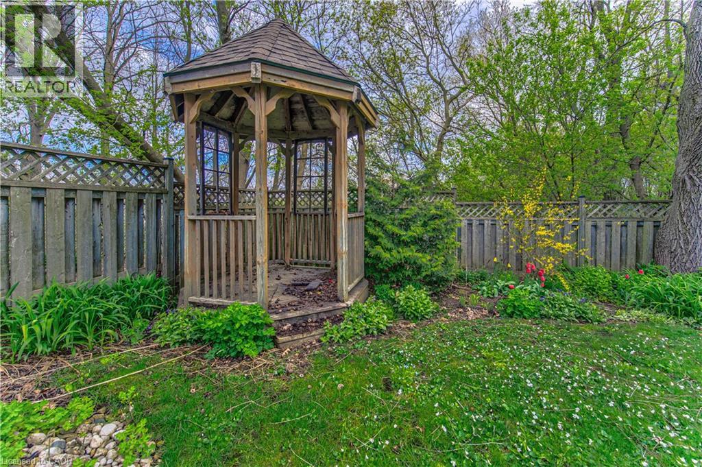 74 LEASIDE Place, Waterloo, Ontario, N2J2N5 — Photo 38