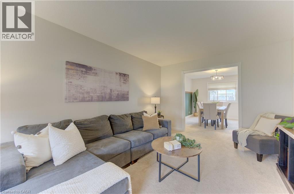 159 BURNETT Avenue - 6
