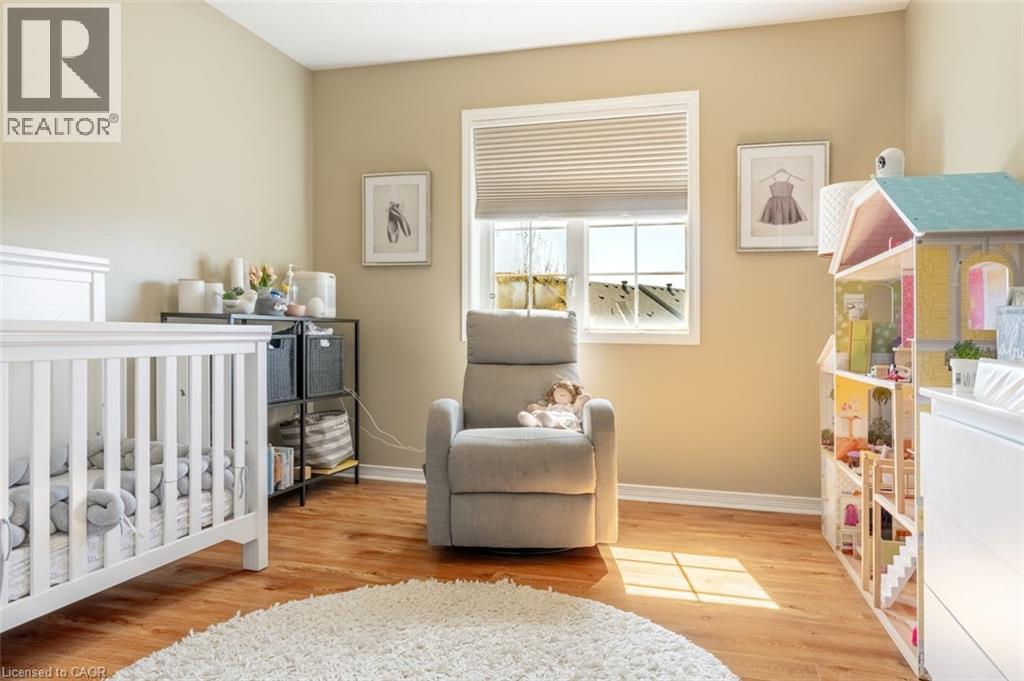 373 BUSSEL Crescent, Milton, Ontario, L9T0W6 — Photo 15