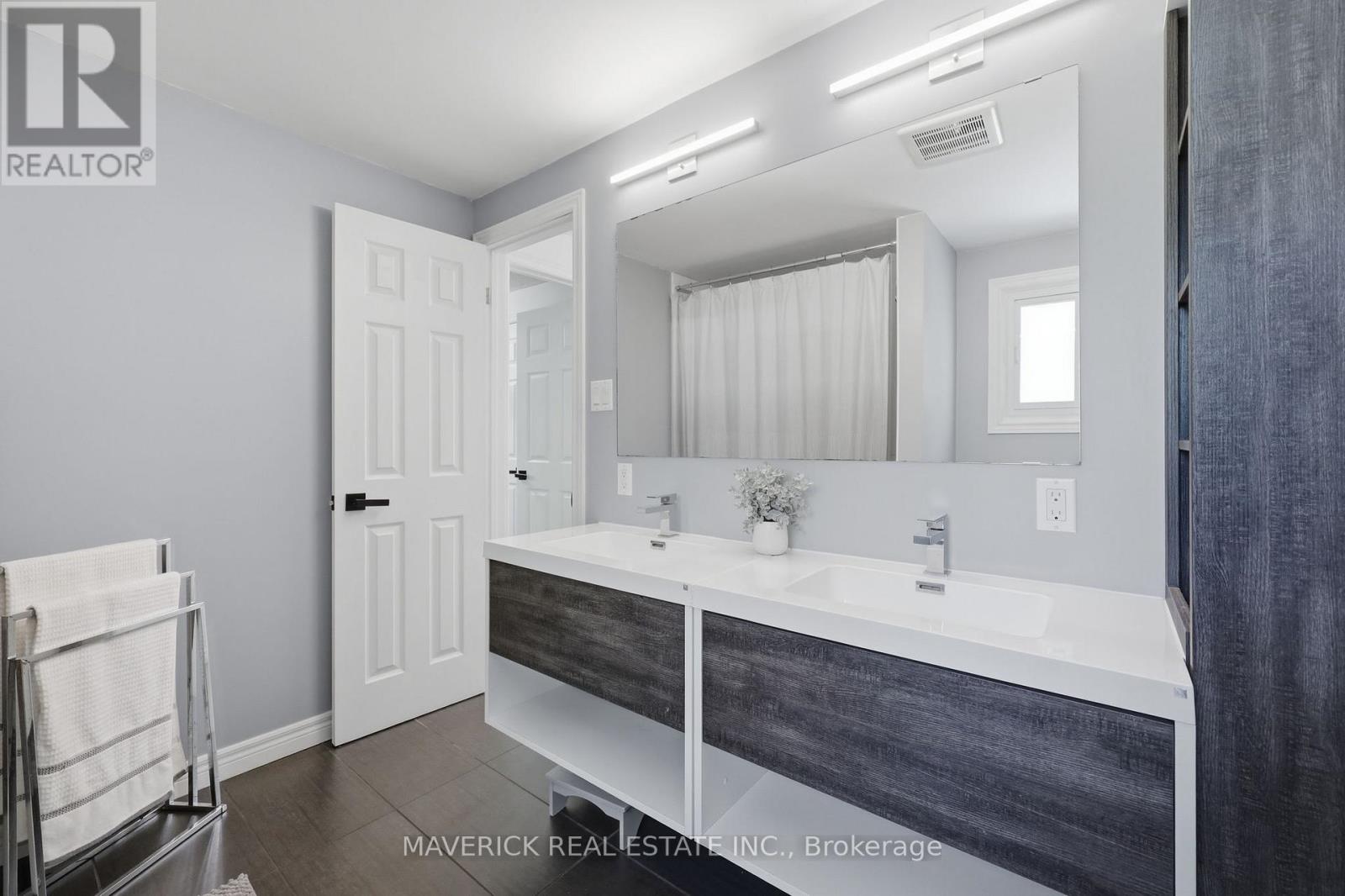 56 HAWTHORNE ROAD - 20