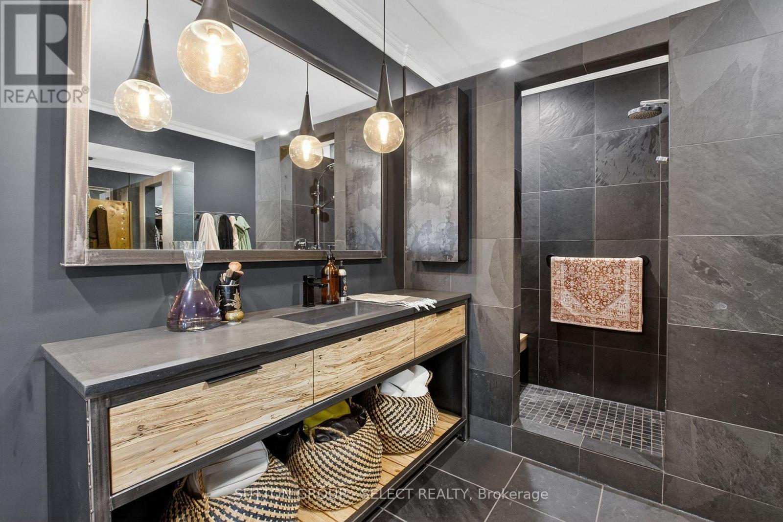 309 CROMWELL STREET - 22
