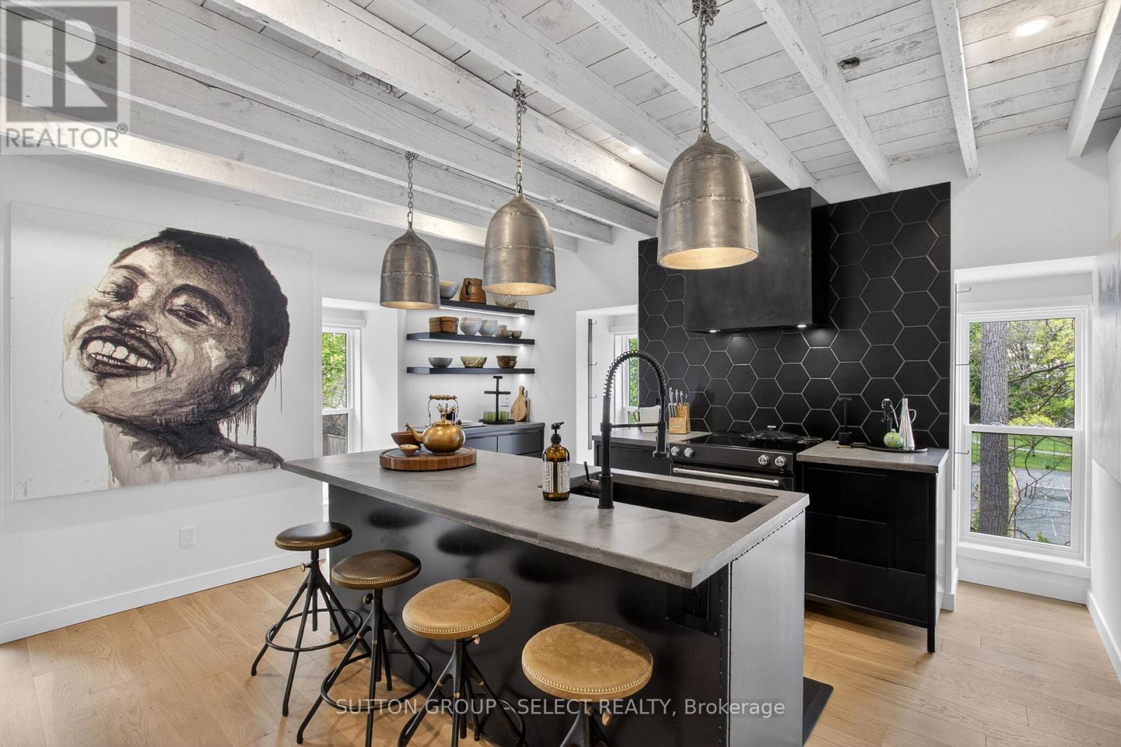 309 CROMWELL STREET - 35