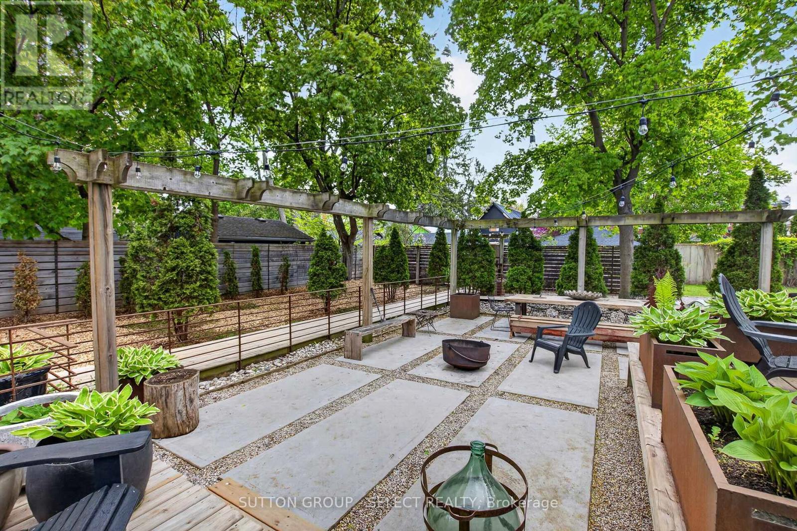 309 CROMWELL STREET - Image 39