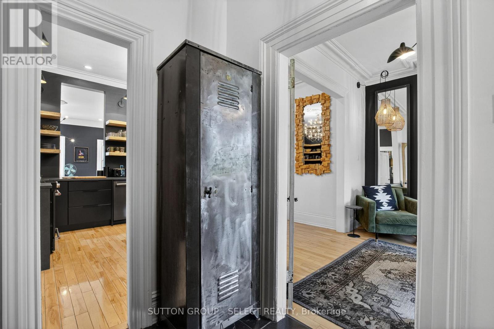 309 CROMWELL STREET - 5