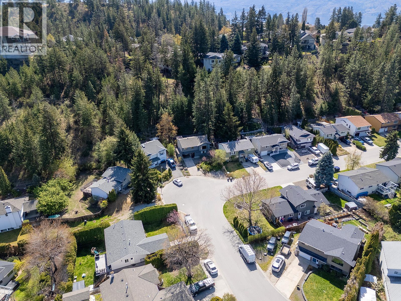 2949 Sandstone Crescent - 36