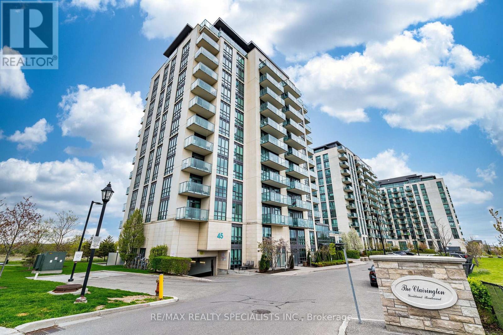 805 - 45 YORKLAND BOULEVARD