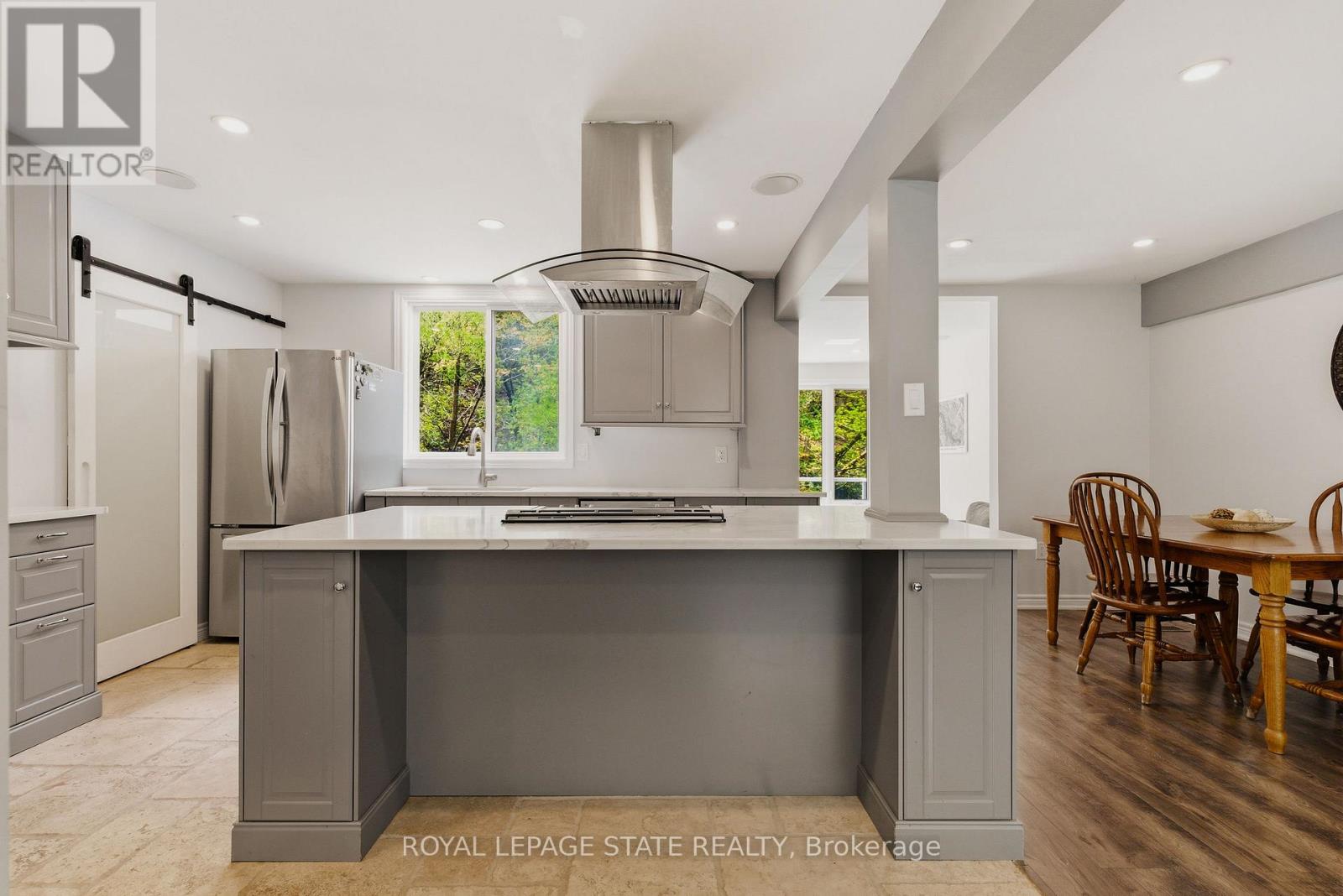 1262 HIDDEN VALLEY ROAD - 10