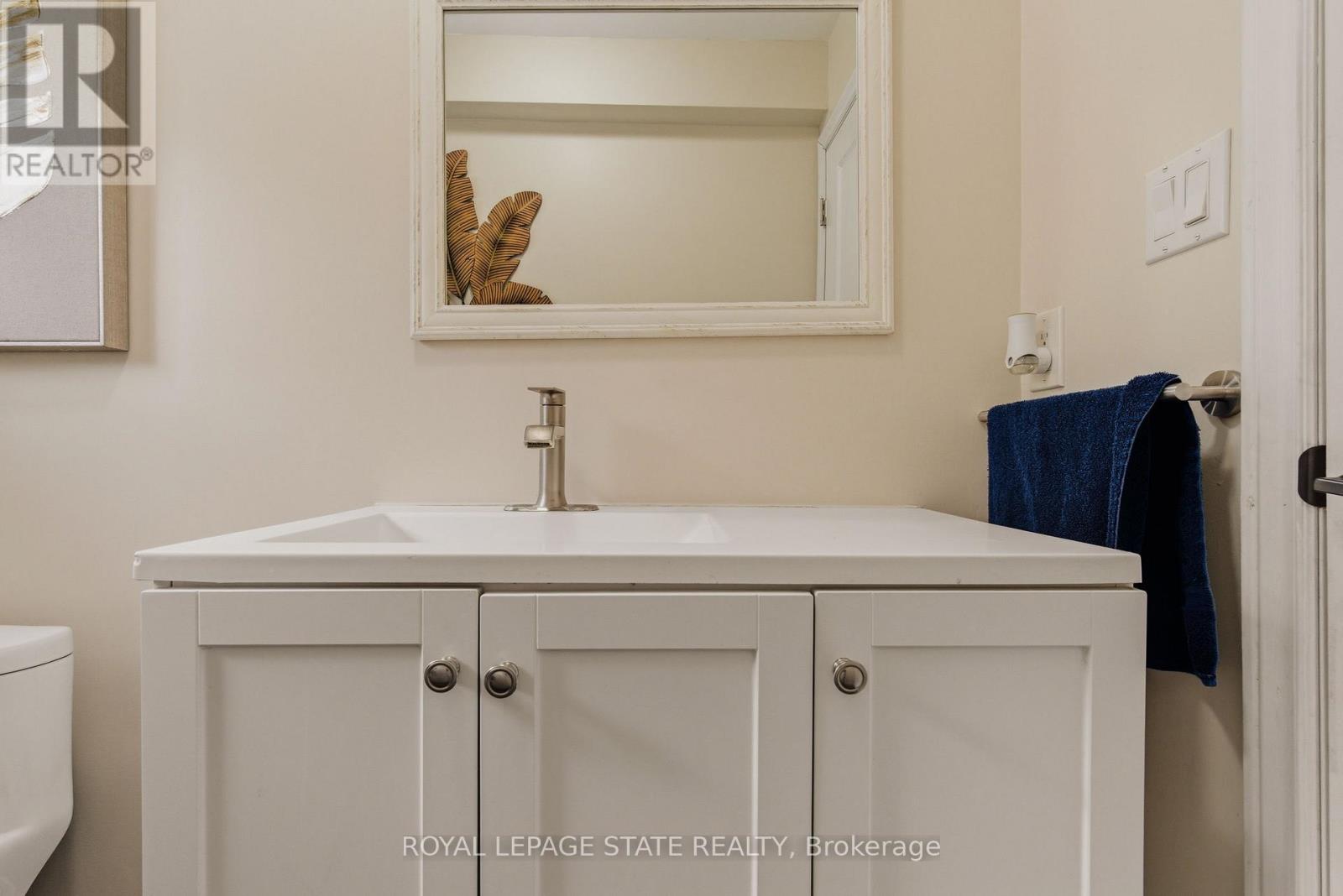 1262 HIDDEN VALLEY ROAD - 32