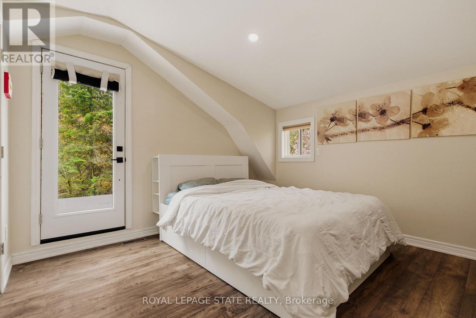 1262 HIDDEN VALLEY ROAD - 37
