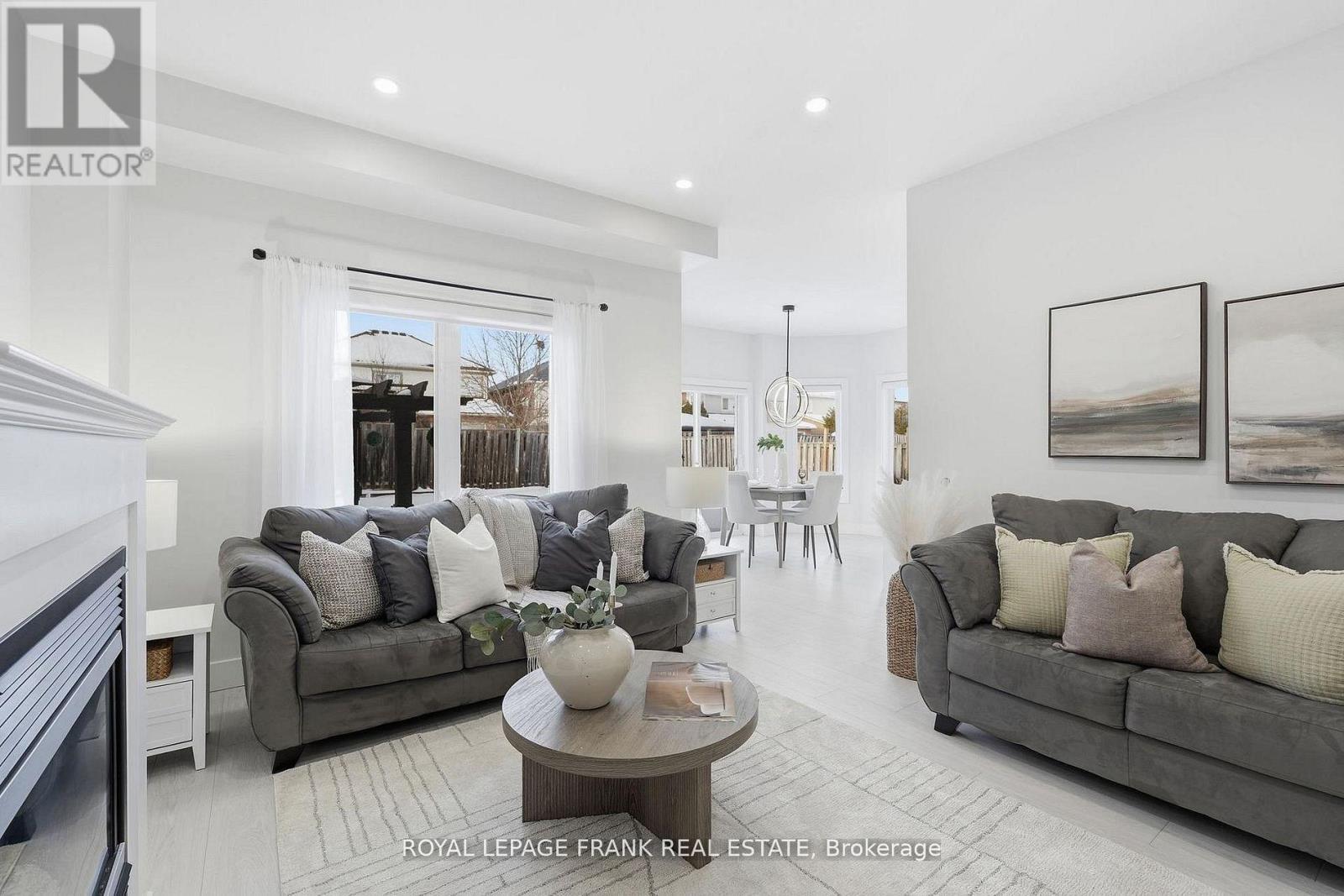 57 ROSENA LANE - 21