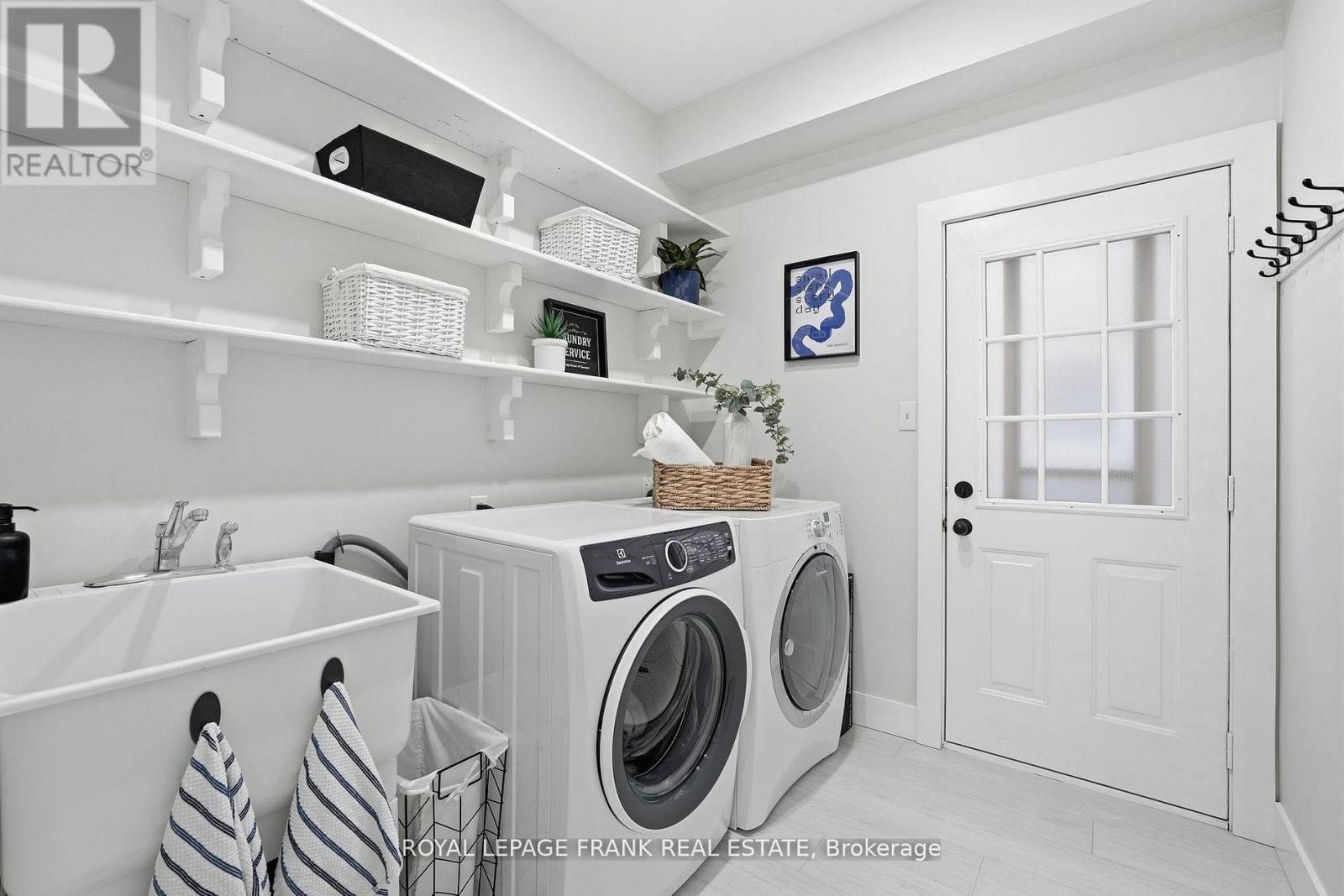 57 ROSENA LANE - 23