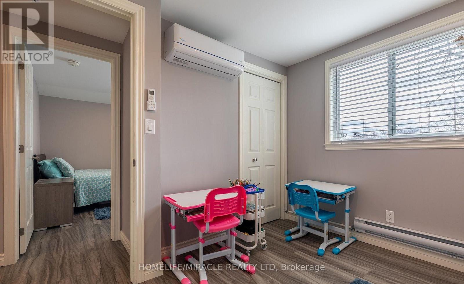 36 DIVISION STREET - 12