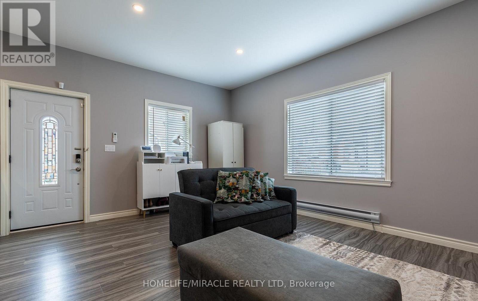 36 DIVISION STREET - 2