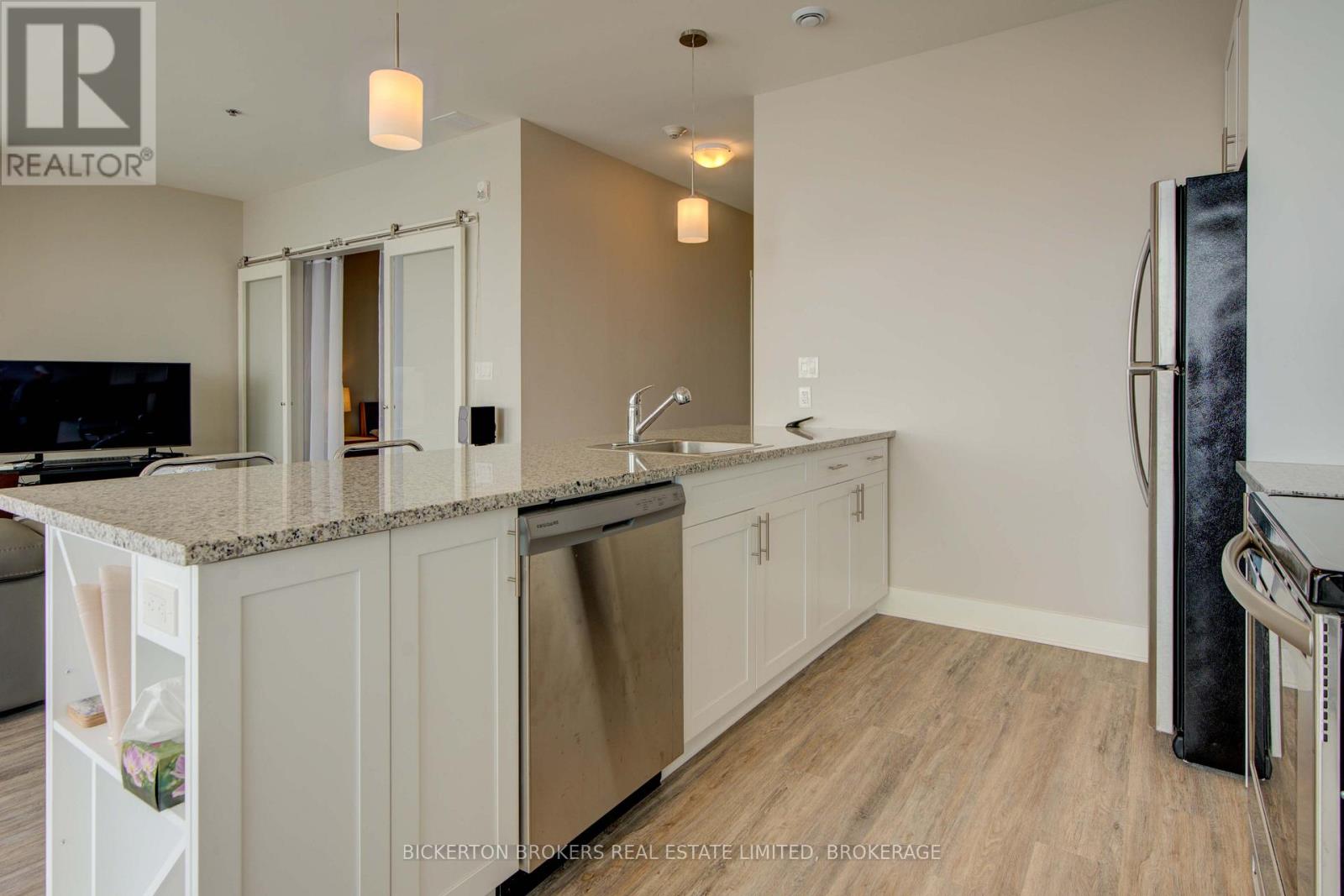 #406 130 WATER STREET - 6