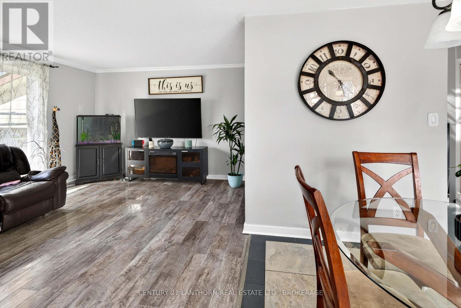 43 MORTENSEN DRIVE - 16