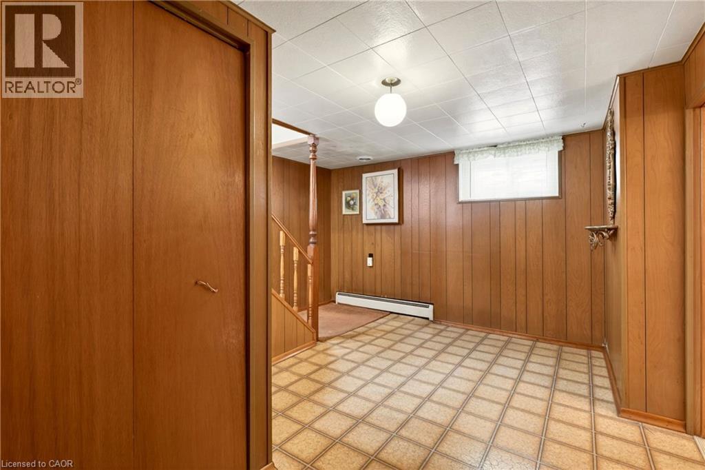 8 LORRAINE Drive, Hamilton, Ontario, L8T3R7 — Photo 19