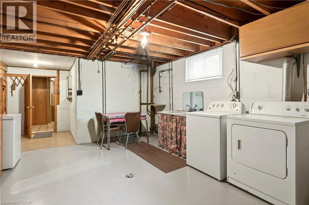 8 LORRAINE Drive, Hamilton, Ontario, L8T3R7 — Photo 27