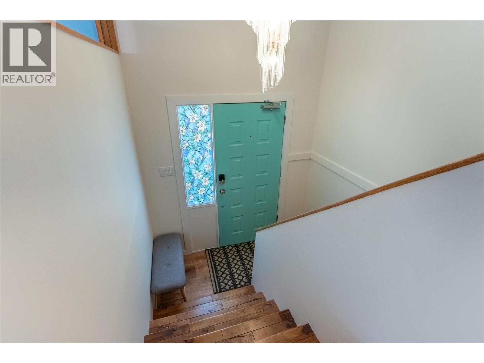 9 JASPER Drive, Logan Lake