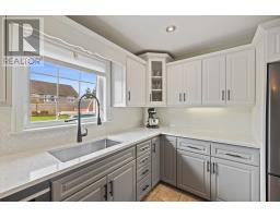 Bath (# pieces 1-6) - 26 Hillside Meadows, Cornwall, PE C0A1H4 Photo 10