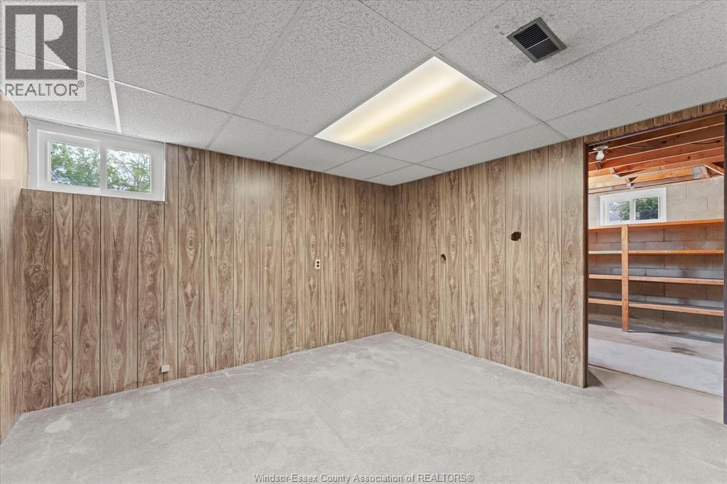 3299 Woodlawn AVENUE, Windsor, Ontario, N8W2J1 — Photo 32