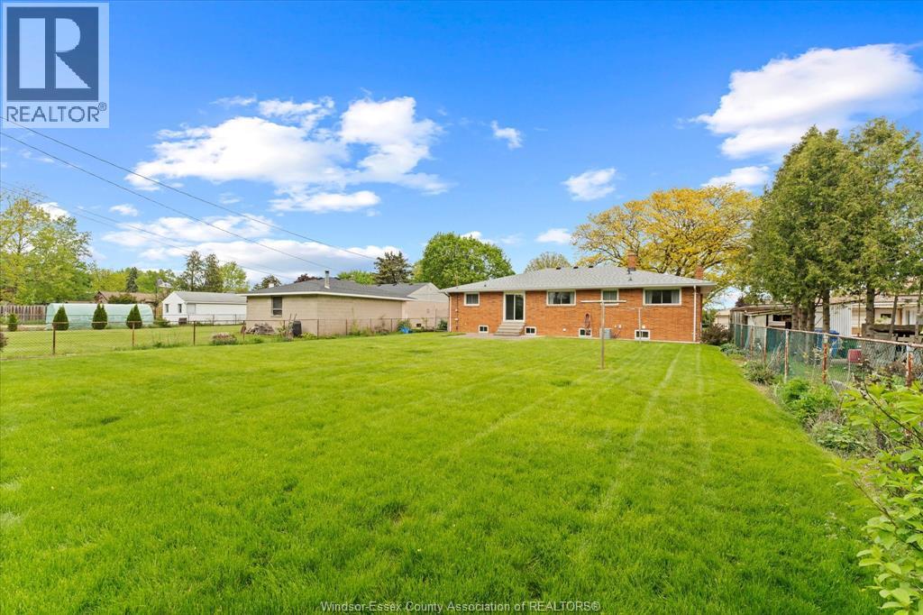 3299 Woodlawn AVENUE, Windsor, Ontario, N8W2J1 — Photo 43