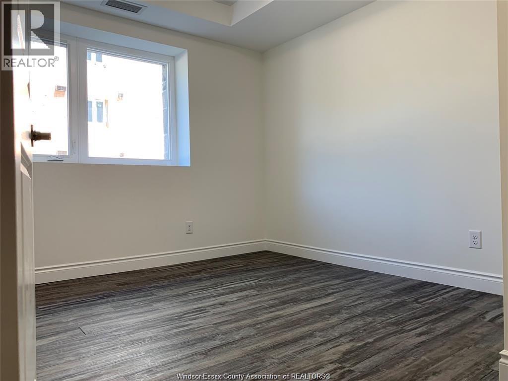 1675 BANWELL Unit# 502, Windsor, Ontario, N8P1M9 — Photo 9