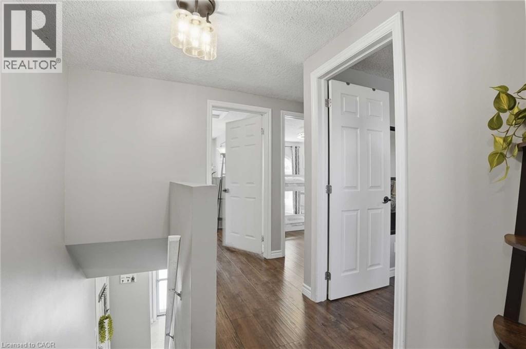 102 IRONSTONE Drive - 17
