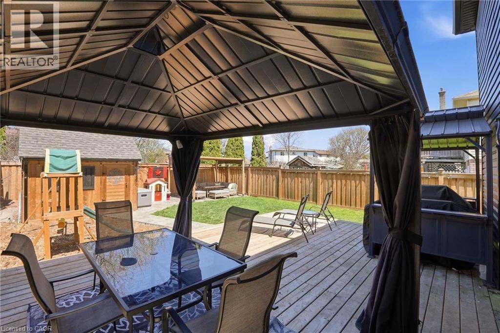 102 IRONSTONE Drive, Cambridge, Ontario, N1P1A4 — Photo 32