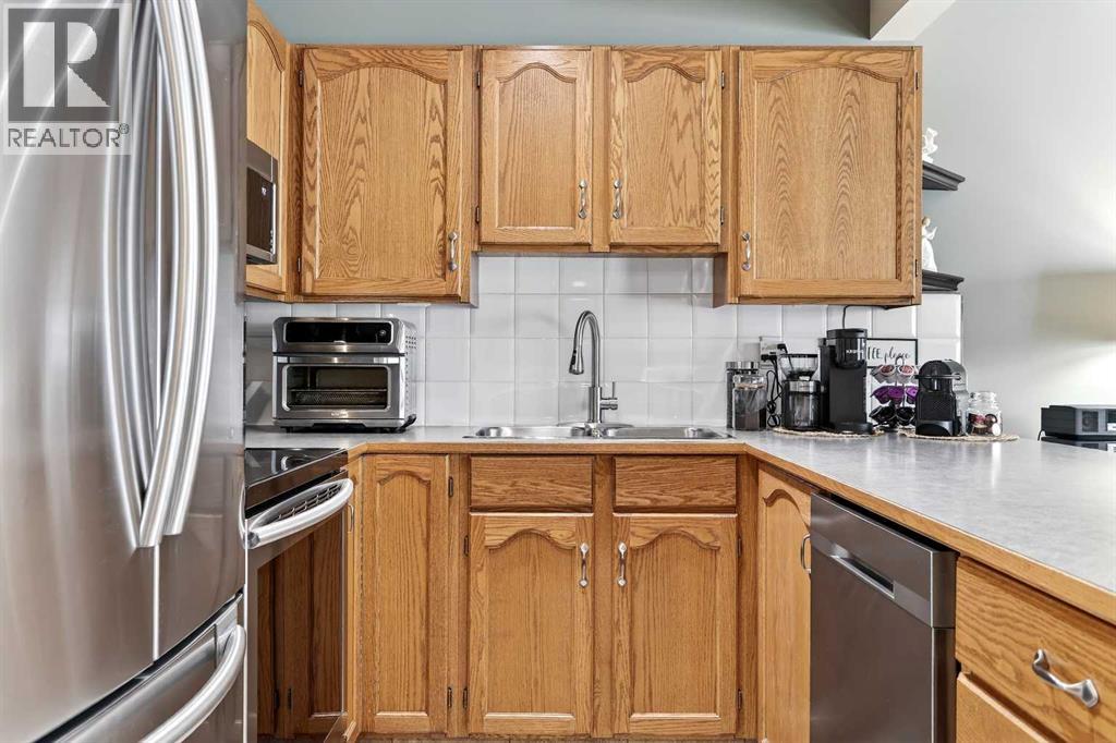 245 Millview Green SW - 9