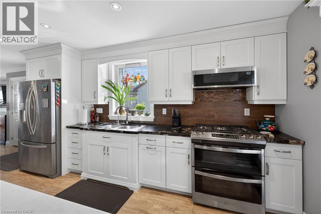 41 FIFE Street W, Caledonia, Ontario, N3W1J1 — Photo 17