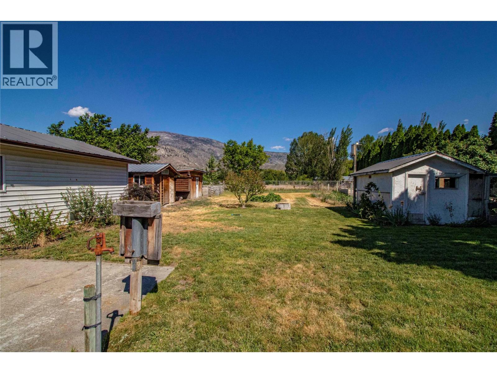 7171 ISLAND WAY Road, Oliver