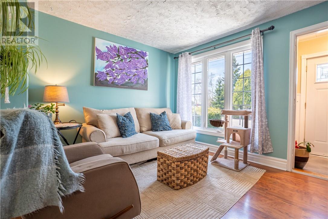 297 Sixth, Lively, Ontario, P3Y1M4 — Photo 5