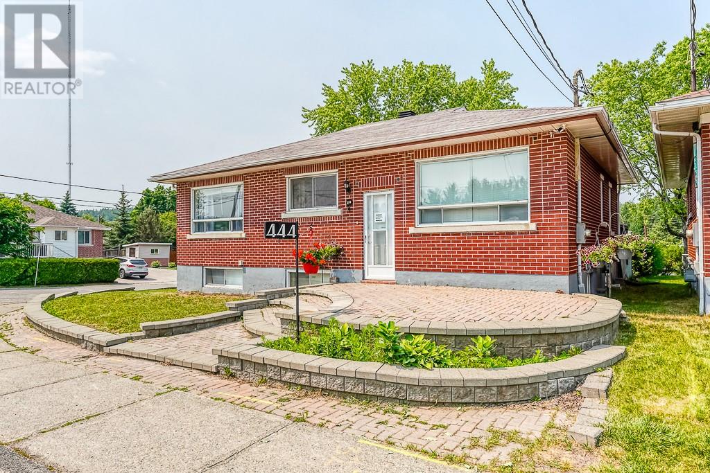 444 White Avenue, Sudbury, Ontario, P3C2G3 — Photo 2
