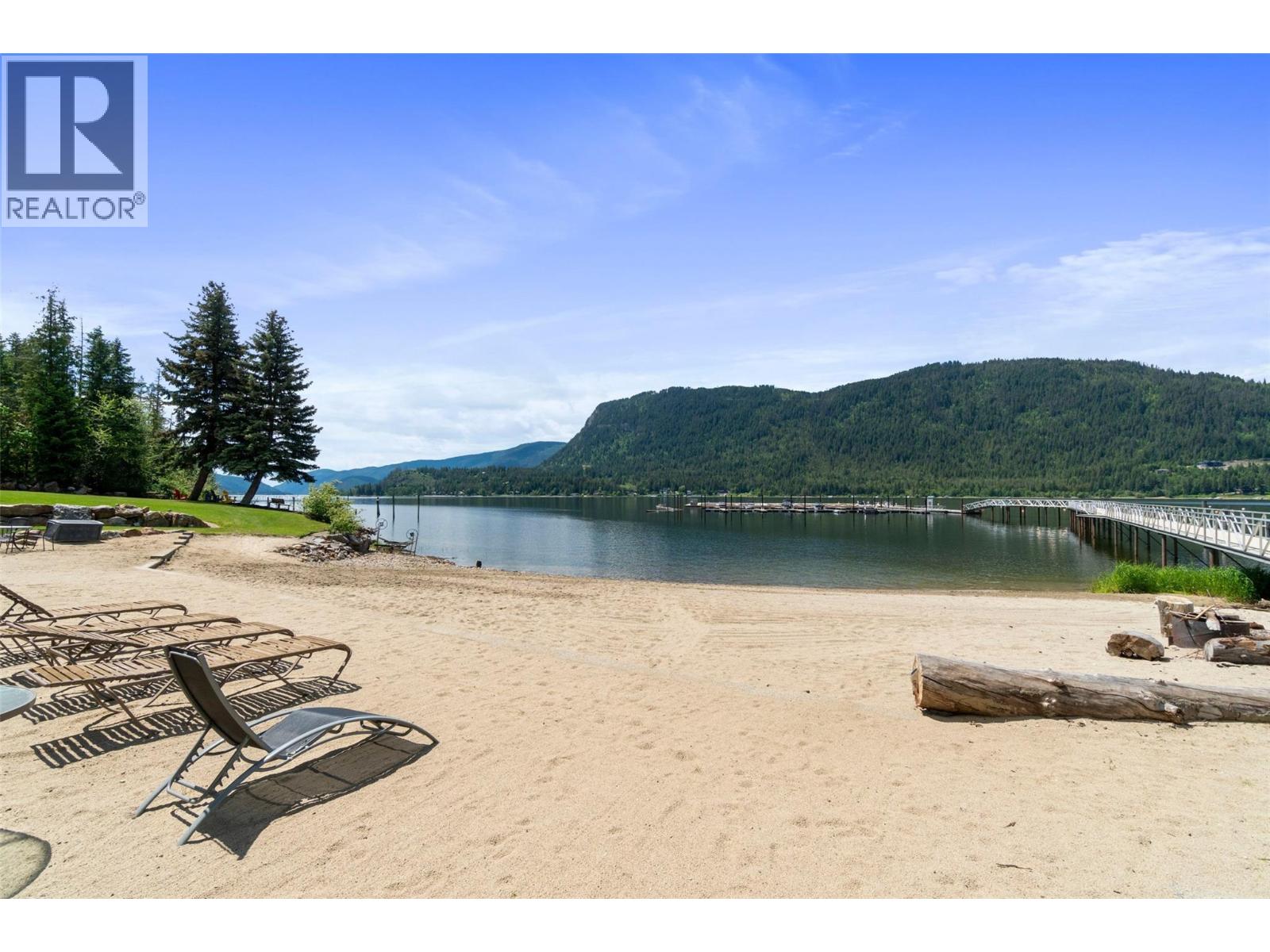 302 Mara Lake Lane Unit# 202, Sicamous