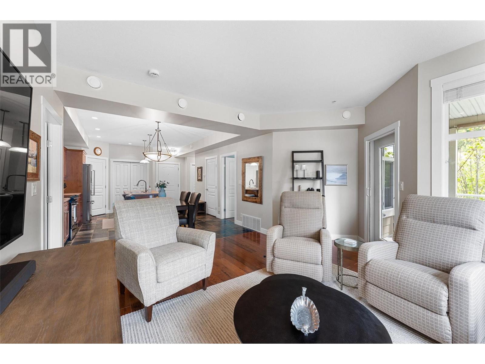 302 Mara Lake Lane Unit# 202, Sicamous