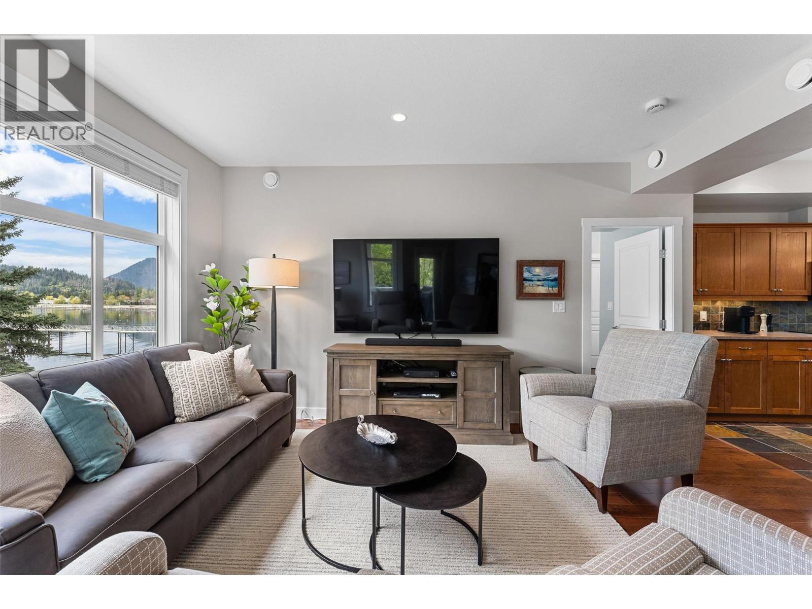 302 Mara Lake Lane Unit# 202, Sicamous