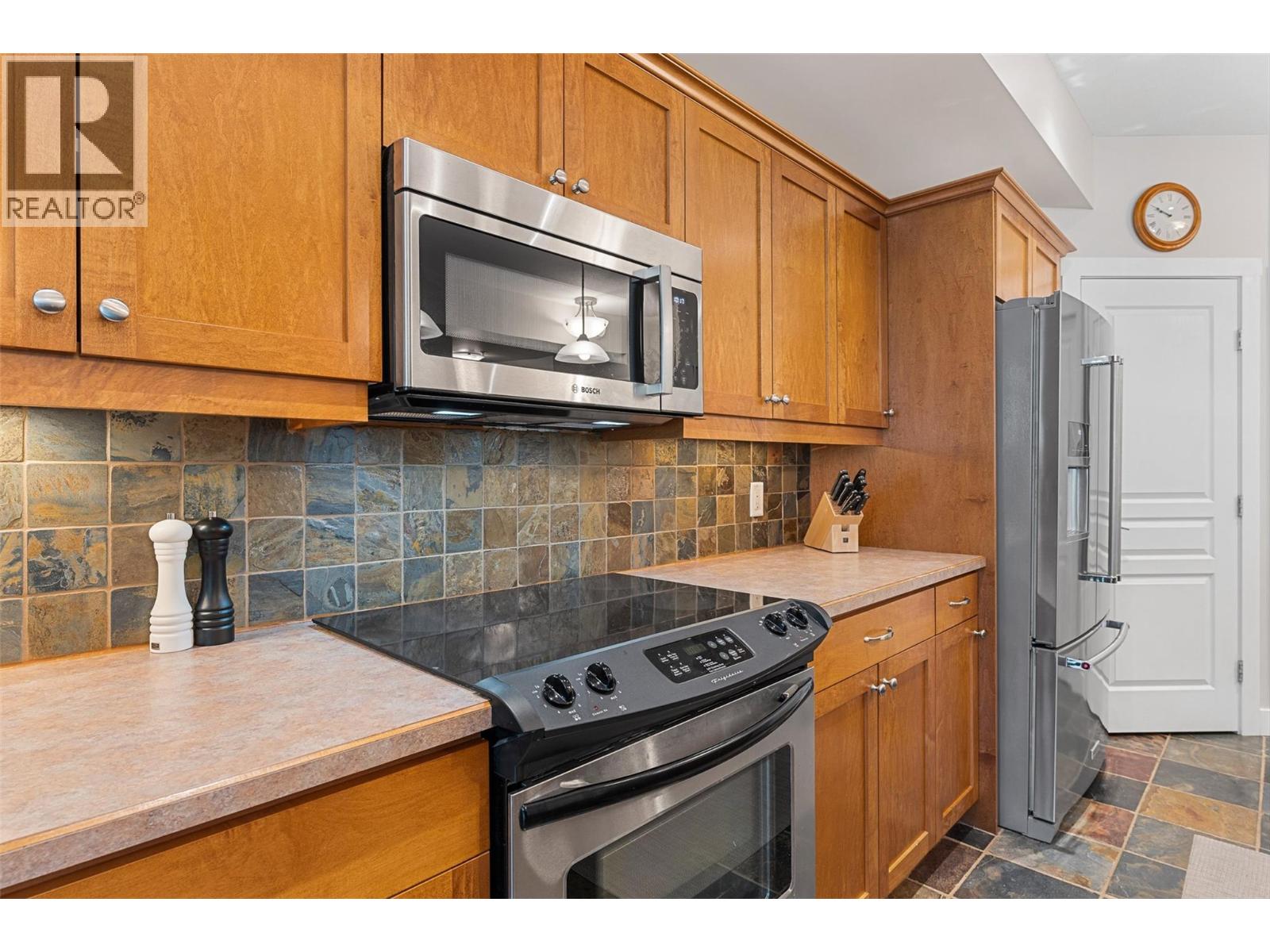 302 Mara Lake Lane Unit# 202, Sicamous