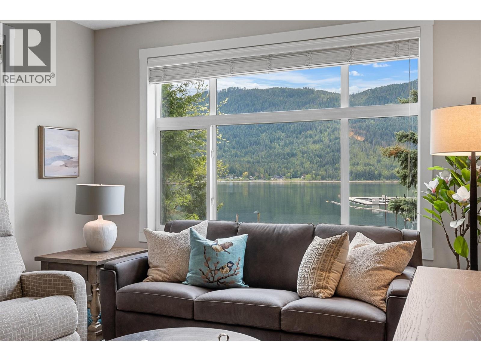 302 Mara Lake Lane Unit# 202, Sicamous