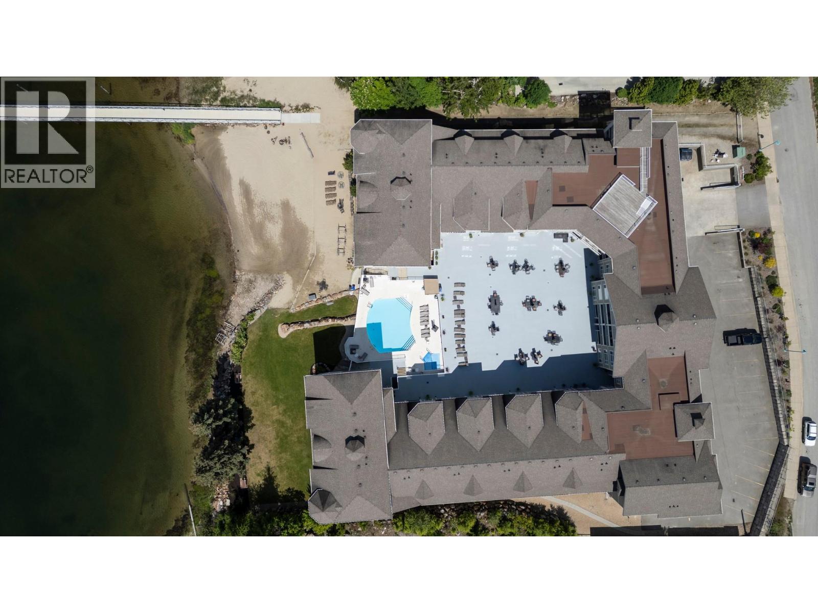 302 Mara Lake Lane Unit# 202, Sicamous