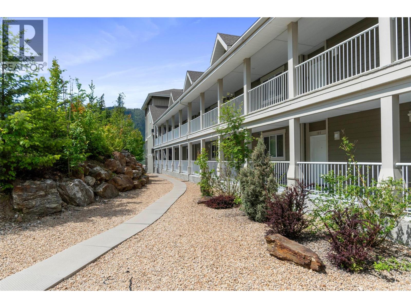 302 Mara Lake Lane Unit# 202, Sicamous