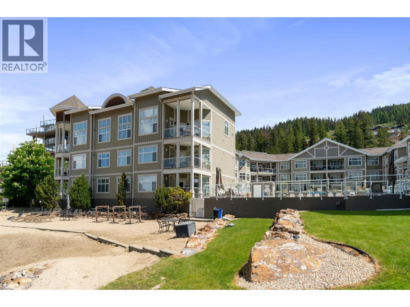 302 Mara Lake Lane Unit# 202, Sicamous