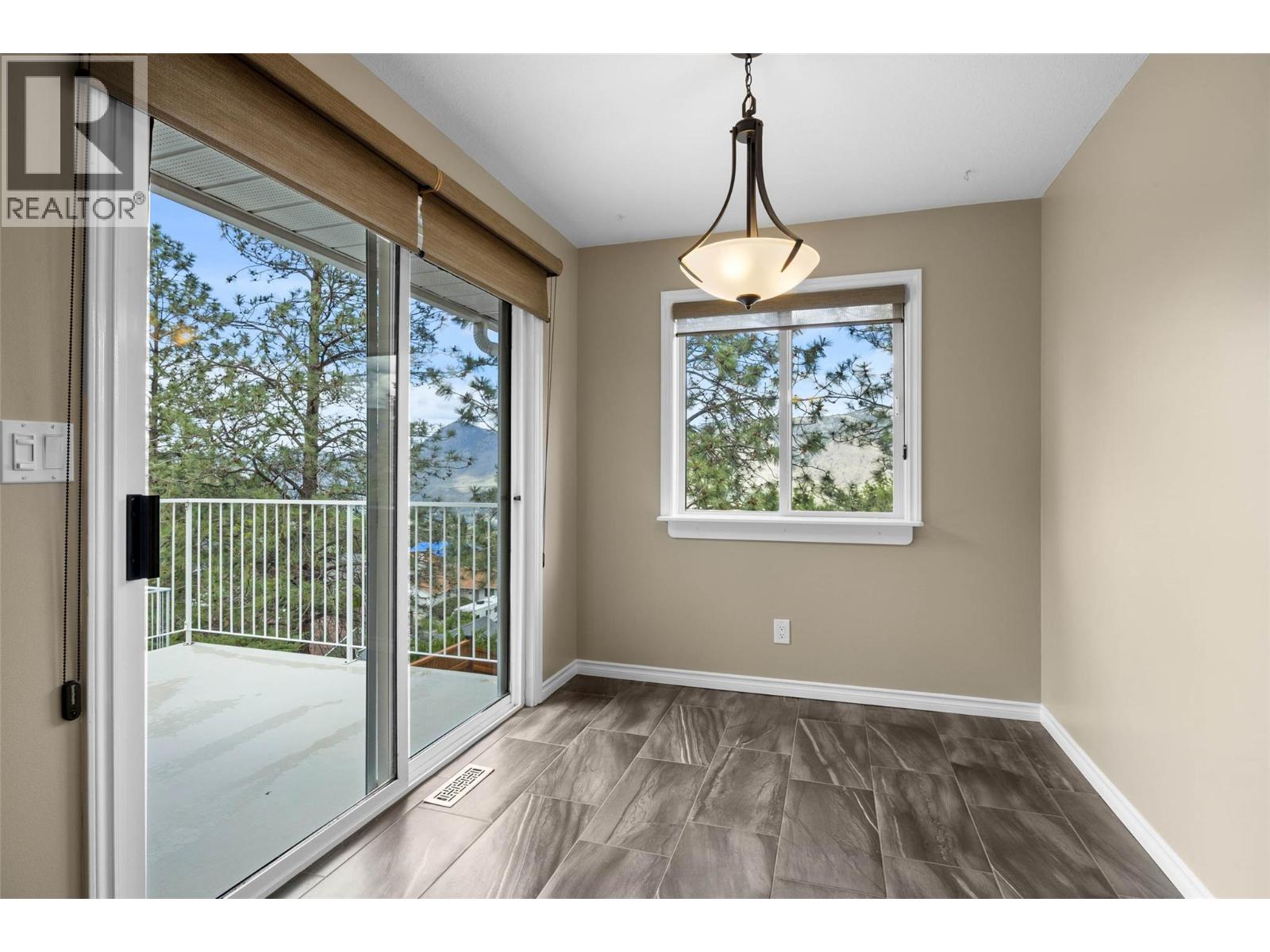 2900 Qu'Appelle Boulevard - 12