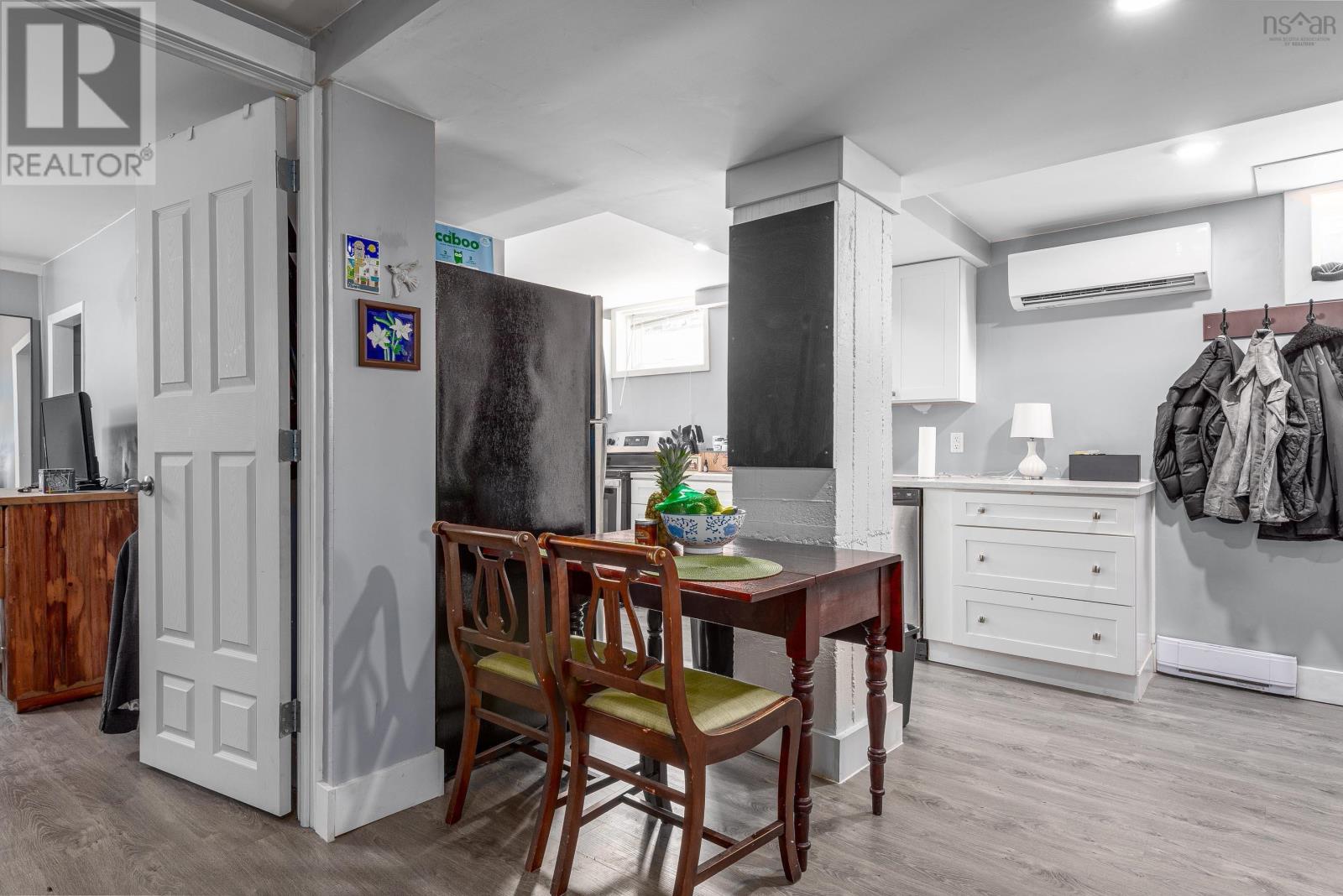 116 Coronation Avenue - 11